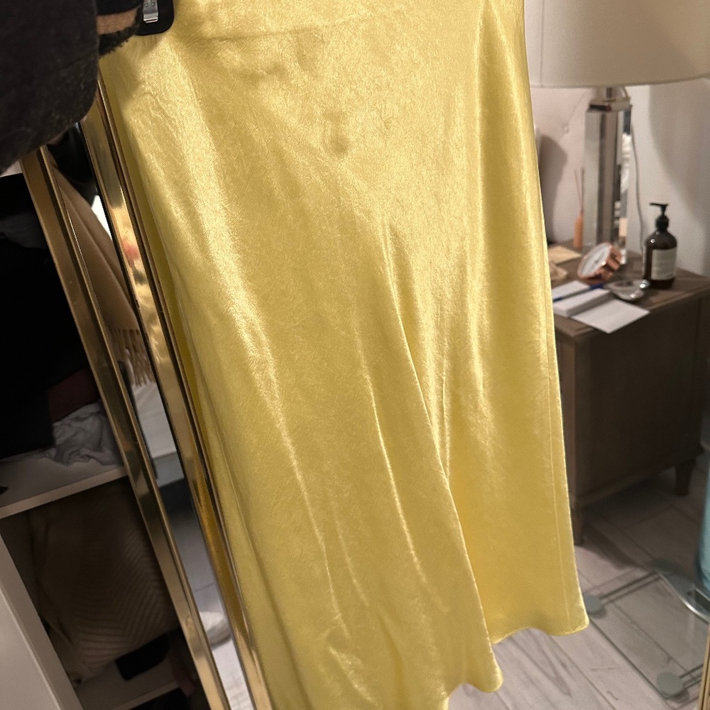 Vince yellow skirt size XS